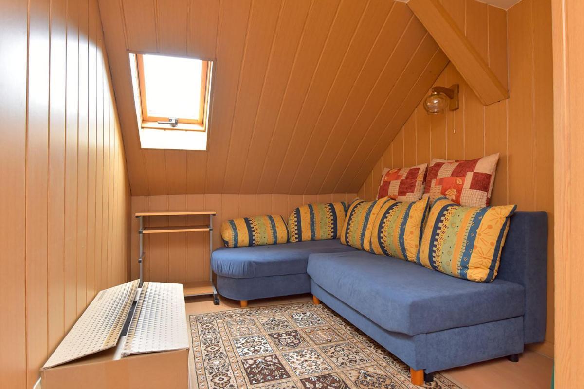 Monteurhaus-Arbeiterunterkunft Haus Markus ซูล ภายนอก รูปภาพ